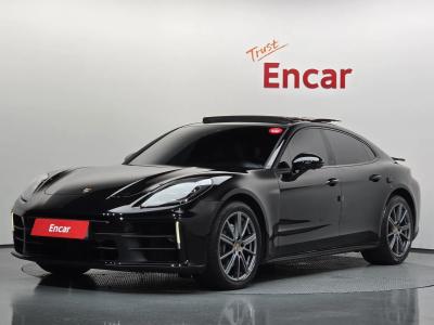 2025 Porsche Panamera
