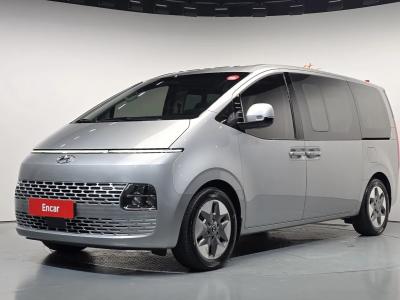 2023 Hyundai Staria