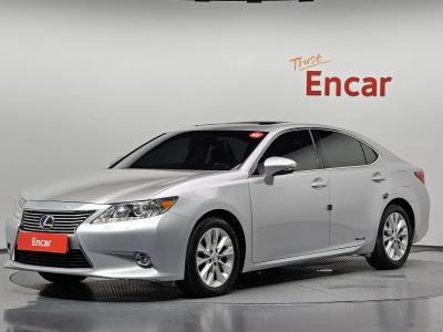 2014 Lexus ES