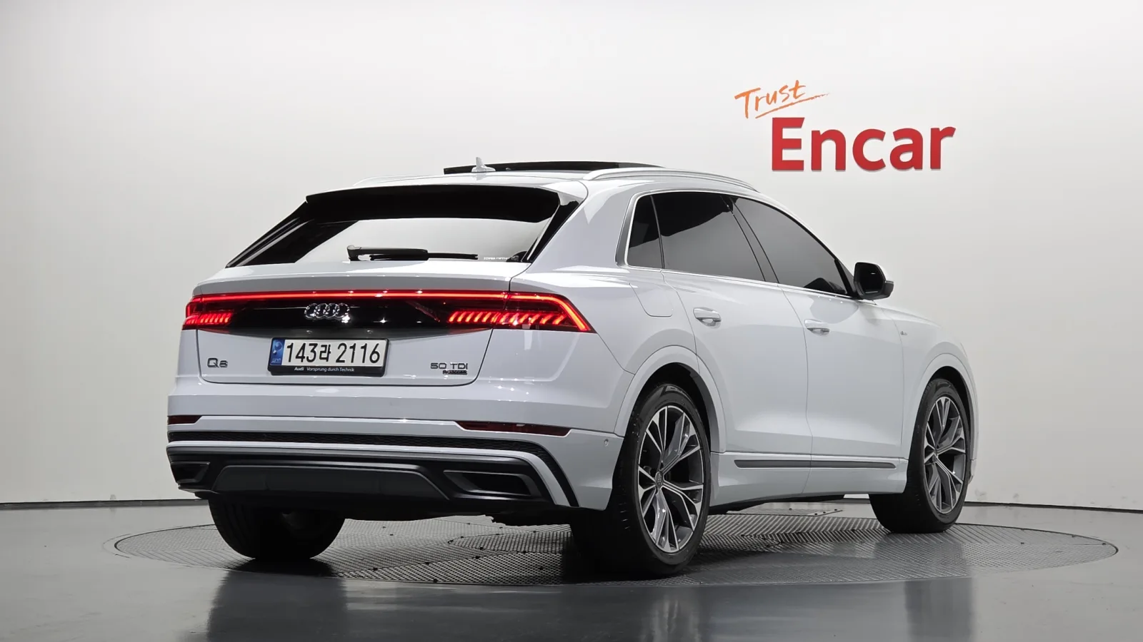2021 Audi Q8