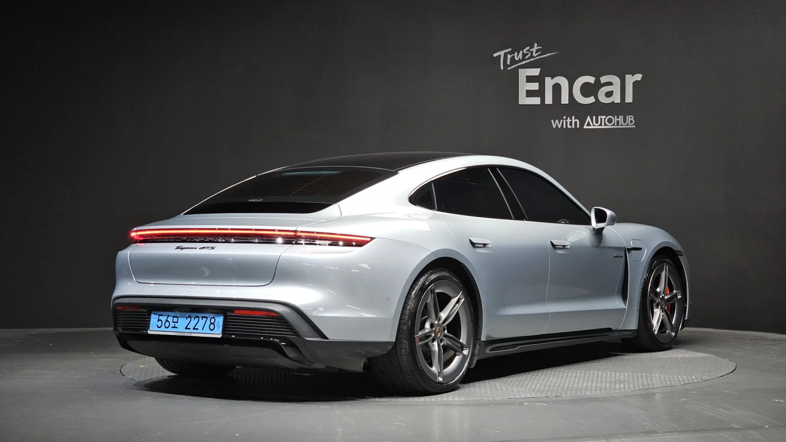 2026 Porsche Taycan
