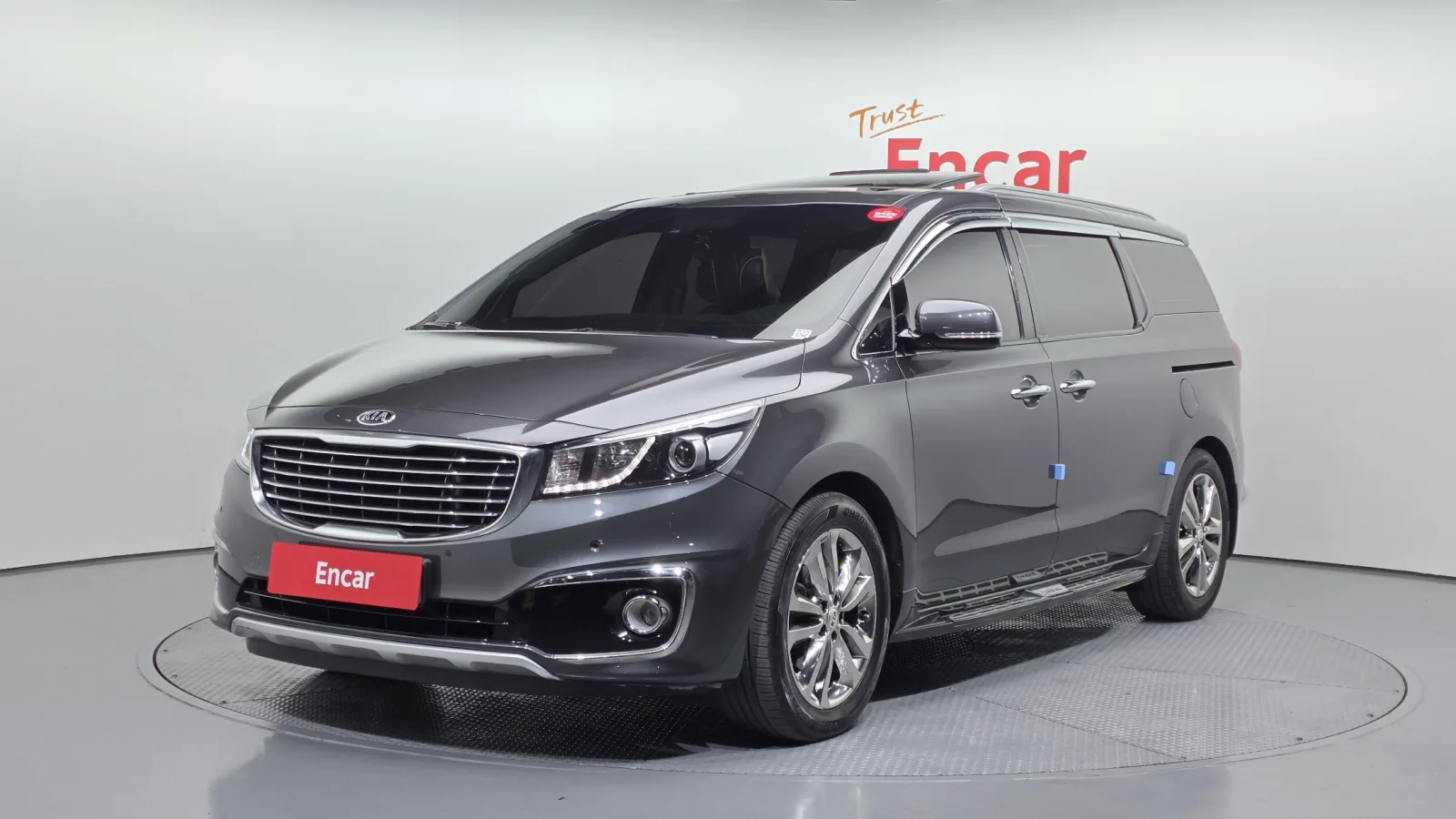 2016 Kia Carnival