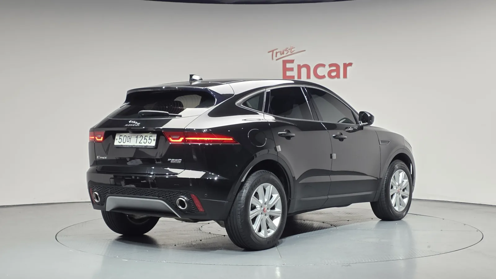 2018 Jaguar E-PACE