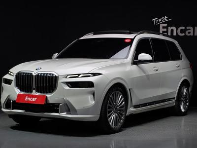 2024 BMW X7