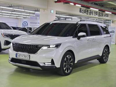 2023 Kia Carnival