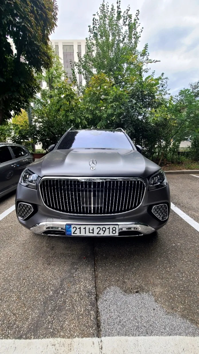 2025 Mercedes-Benz GLS-Class