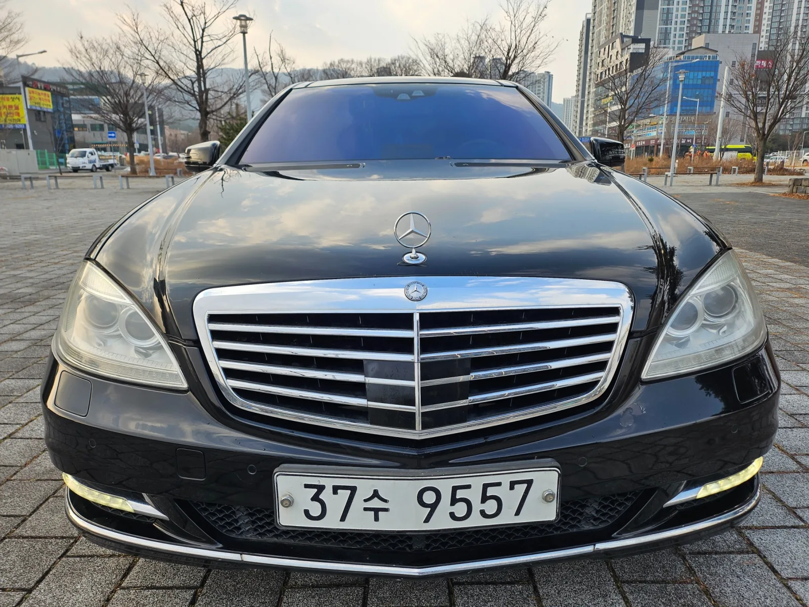 2011 Mercedes-Benz S-Class