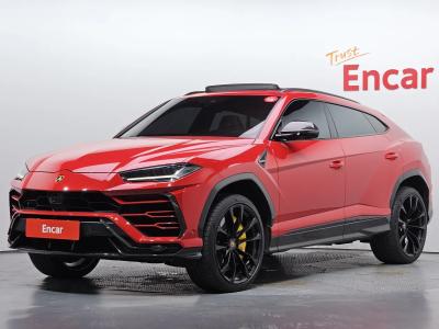 2022 Lamborghini Urus