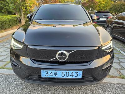 2024 Volvo C40