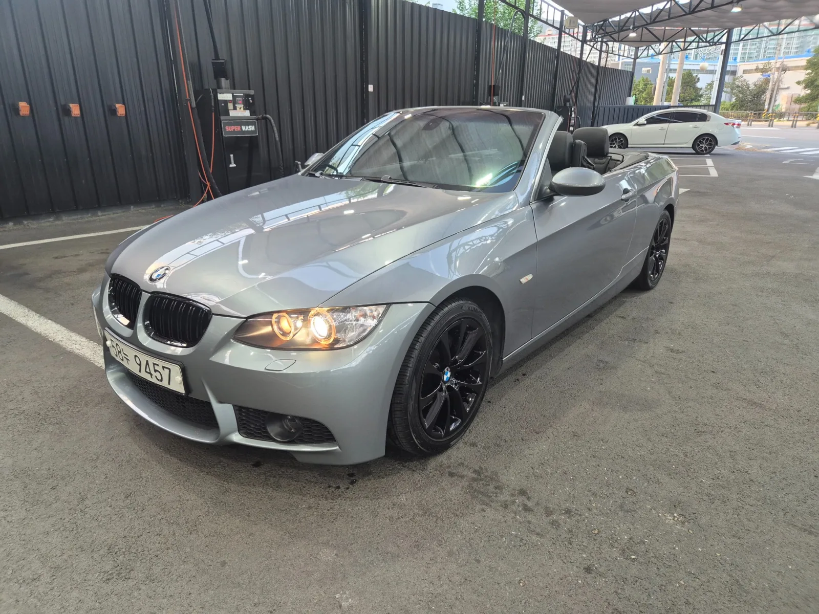 2009 BMW 3-Series