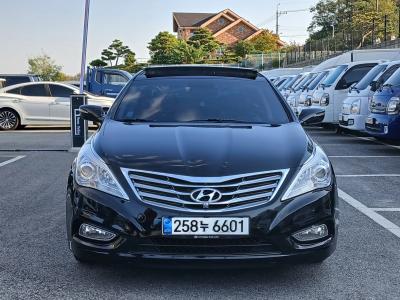 2012 Hyundai Grandeur