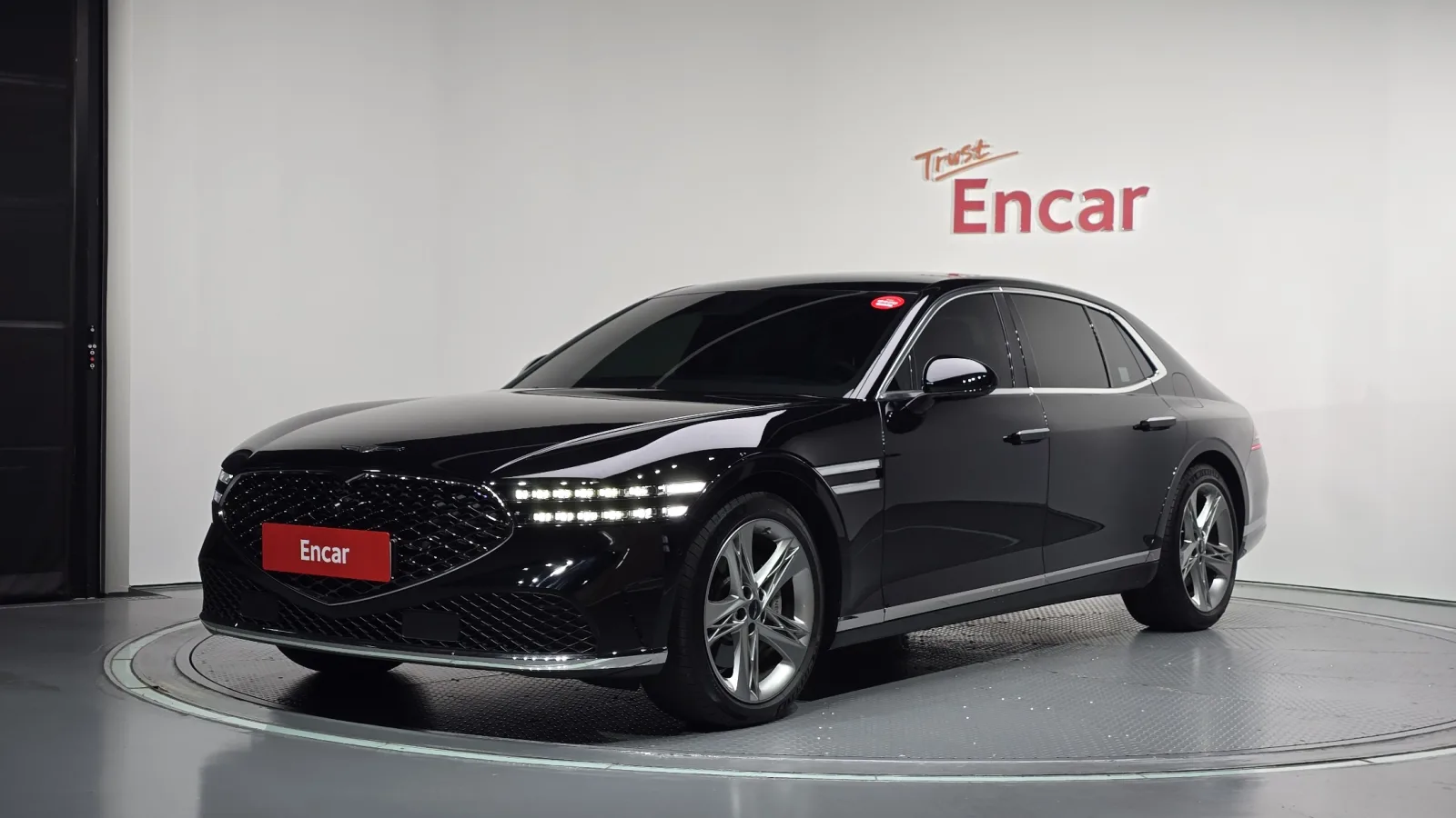 2025 Genesis G90