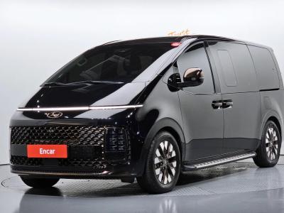 2022 Hyundai Staria