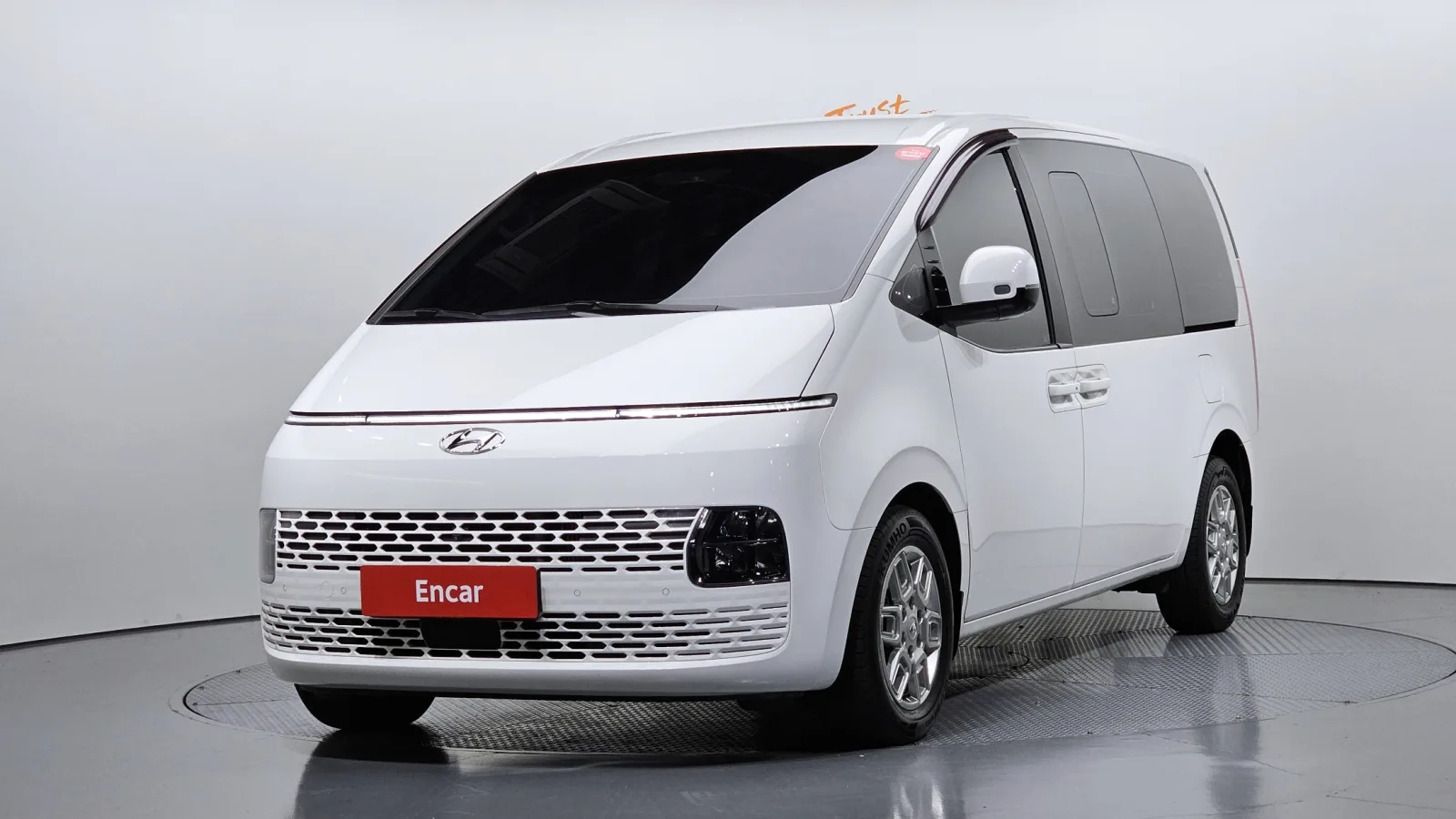 2023 Hyundai Staria