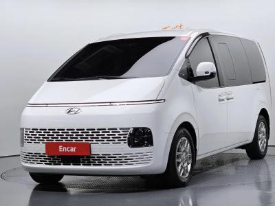 2023 Hyundai Staria
