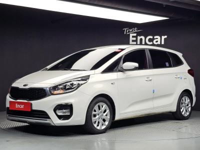 2017 Kia Carens