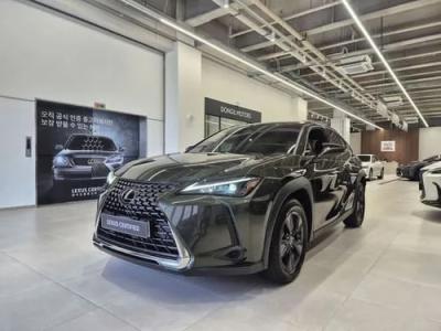 2026 Lexus UX