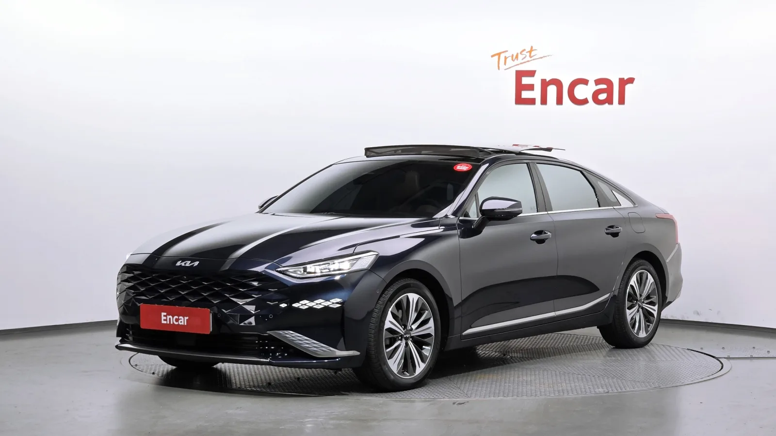 2023 Kia K8