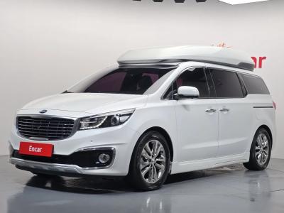 2017 Kia Carnival