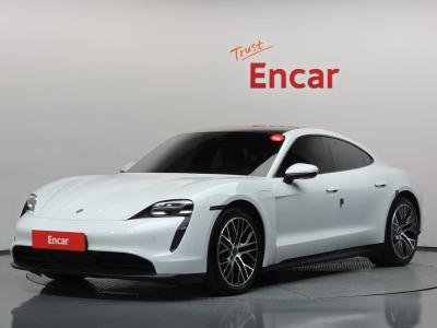 2021 Porsche Taycan