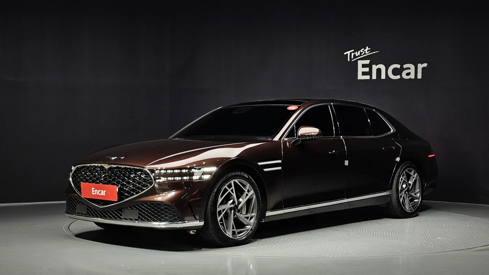 2022 Genesis G90