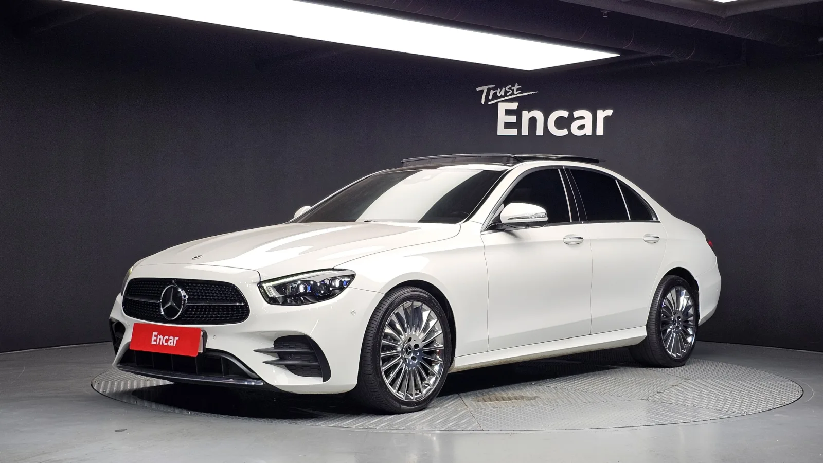 2022 Mercedes-Benz E-Class