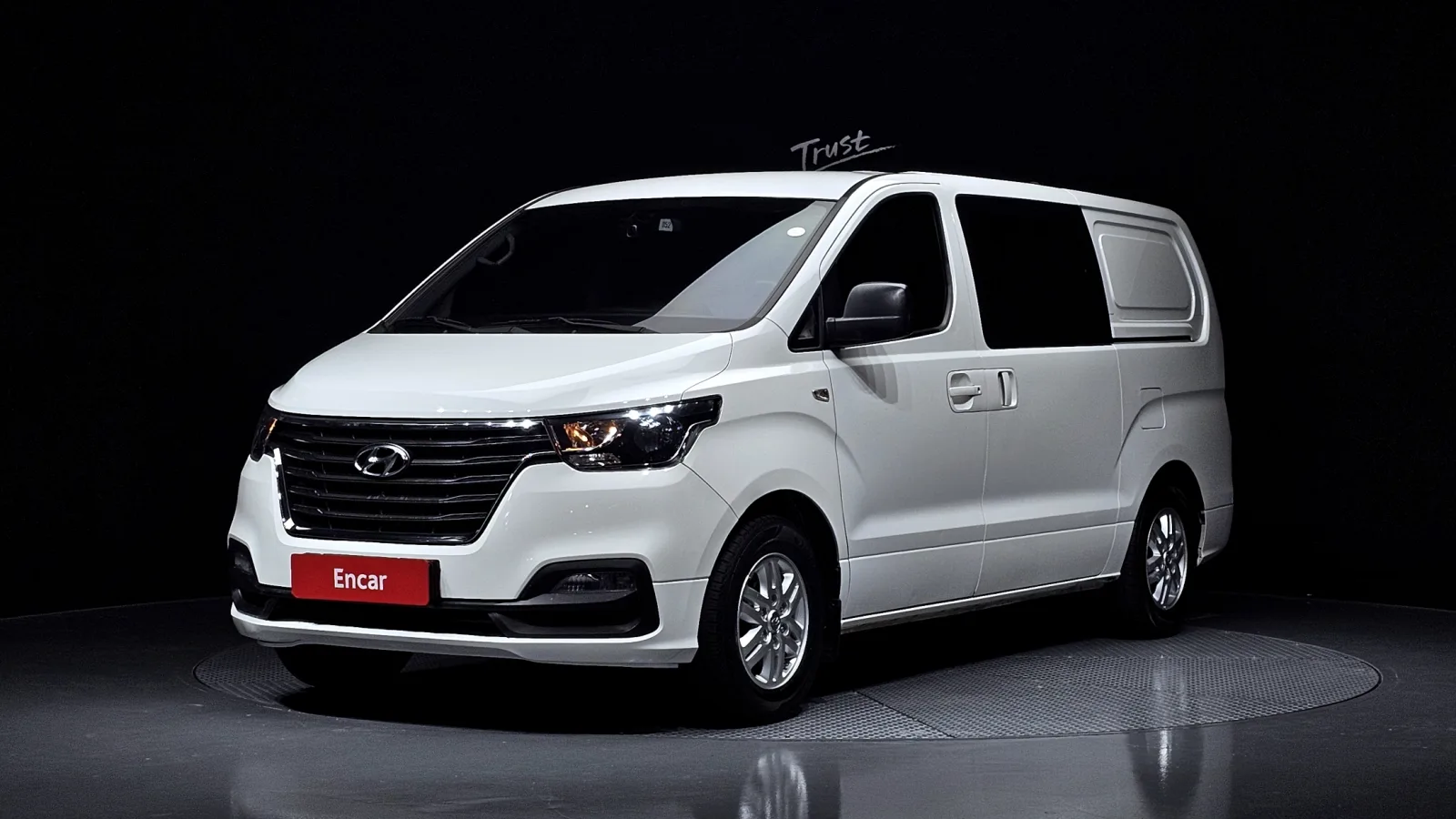 2021 Hyundai Starex