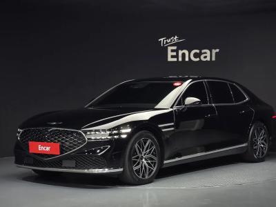 2022 Genesis G90