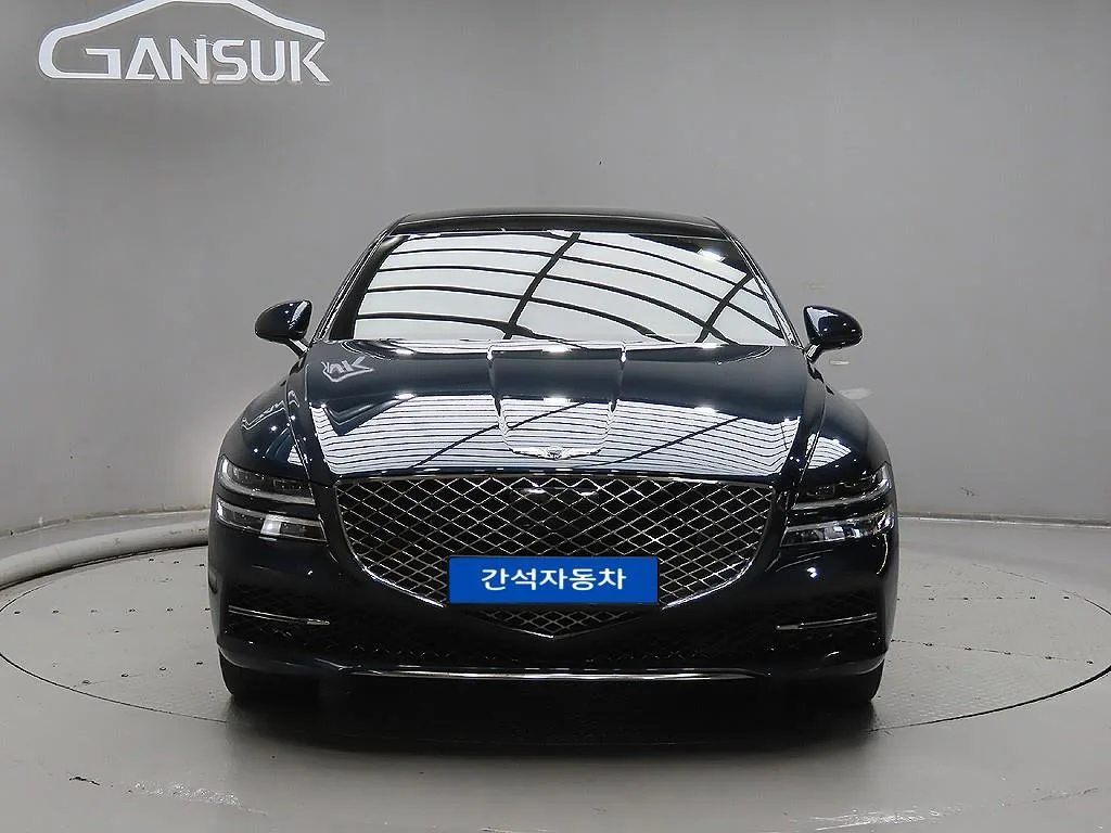 2022 Genesis G80