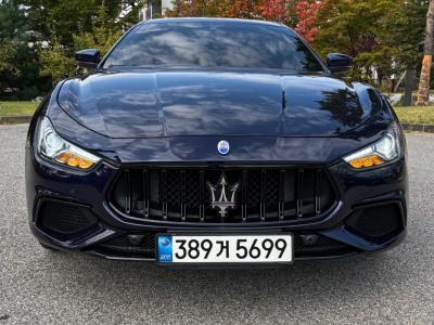 2017 Maserati Ghibli