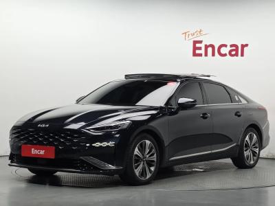 2023 Kia K8