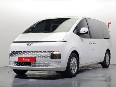 2023 Hyundai Staria