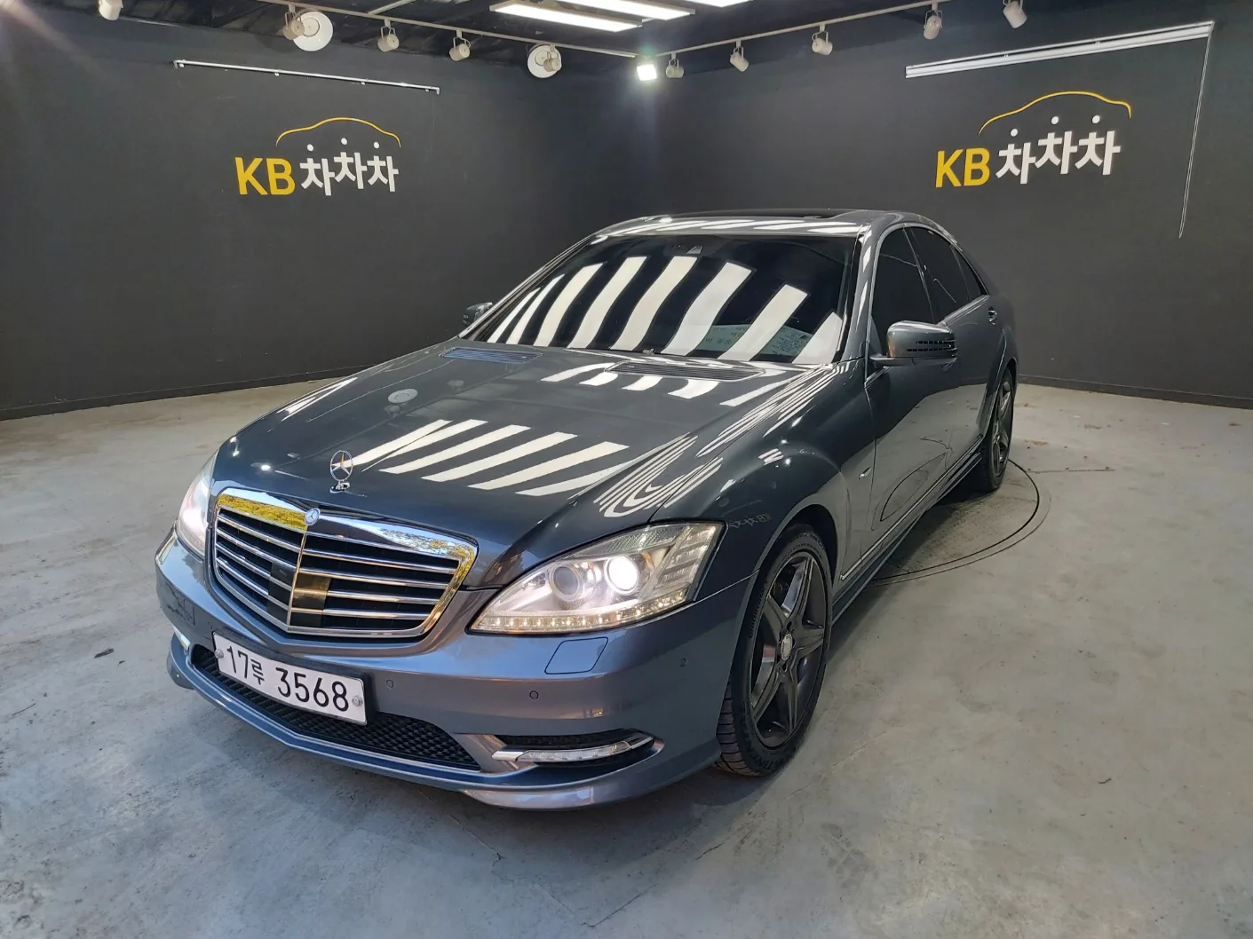 2011 Mercedes-Benz S-Class