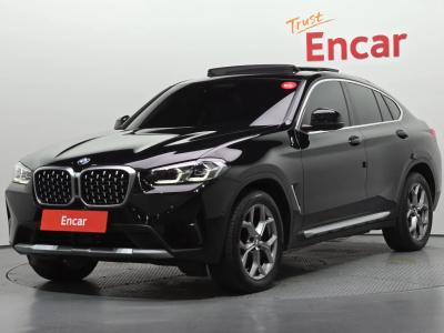 2022 BMW X4