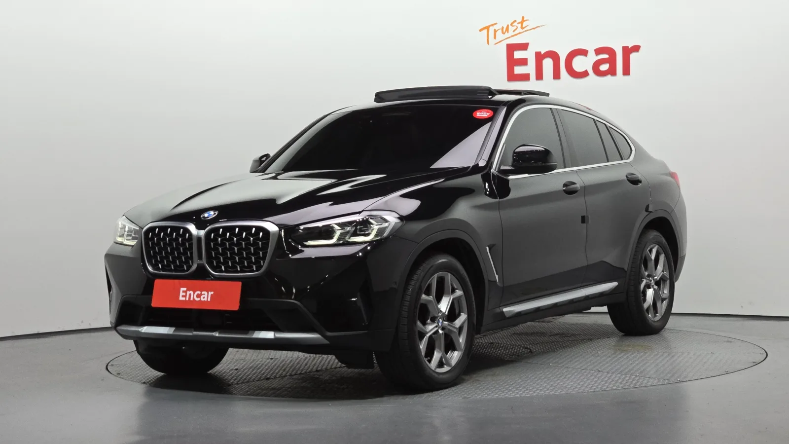 2022 BMW X4