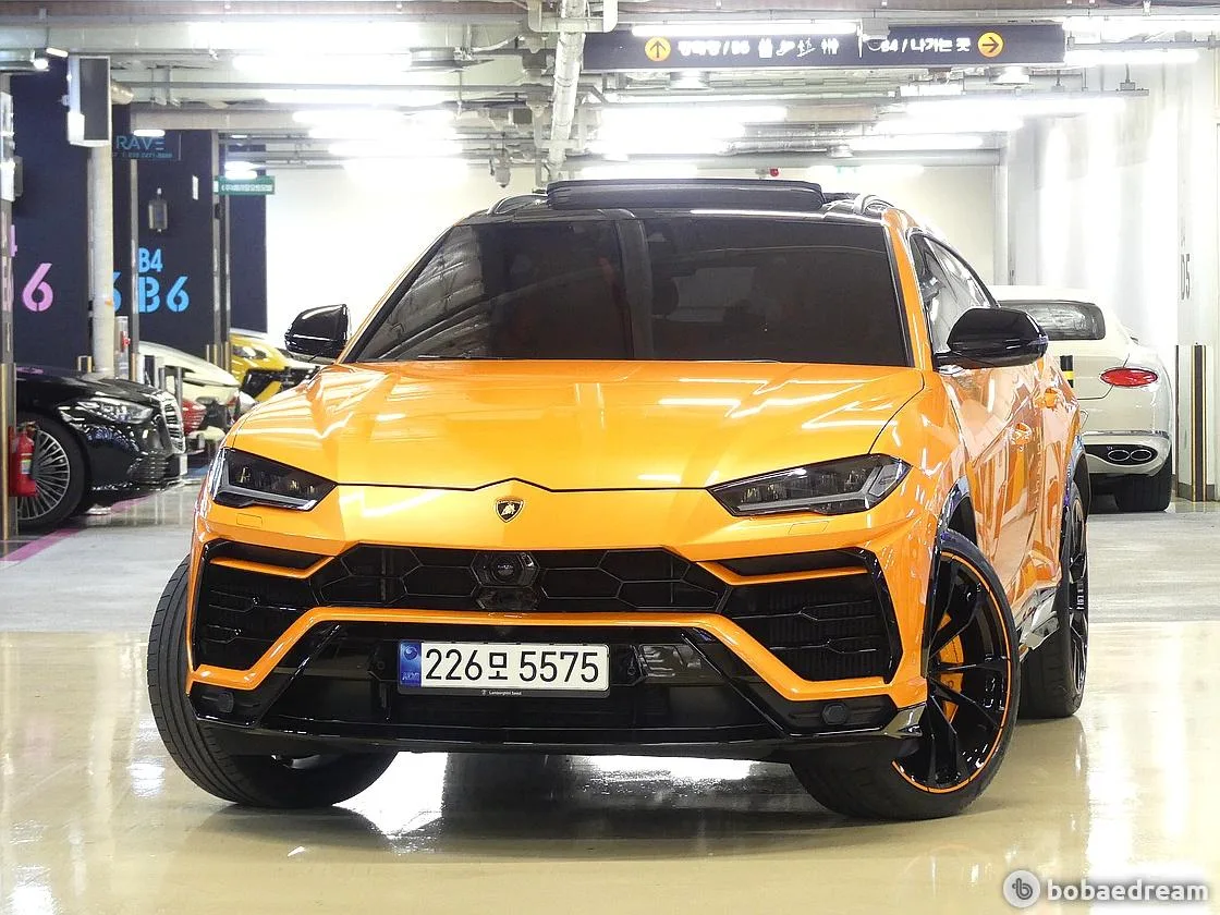 2021 Lamborghini Urus