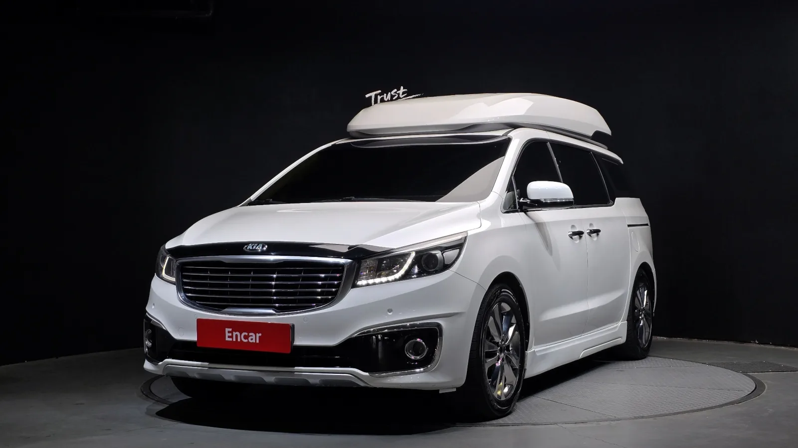 2015 Kia Carnival