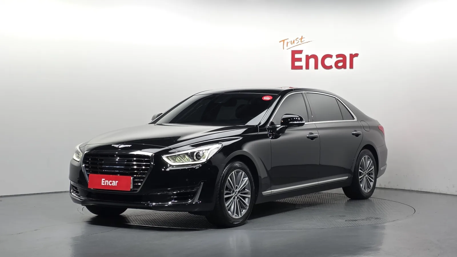 2016 Genesis EQ900