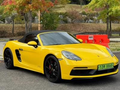 2019 Porsche 718