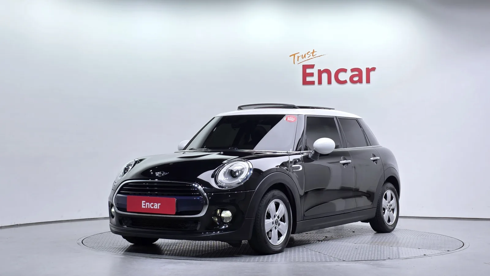 2016 MINI Cooper