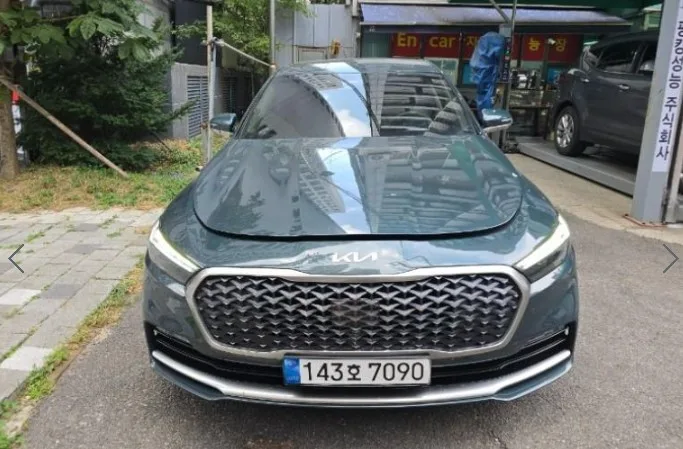 2022 Kia K9