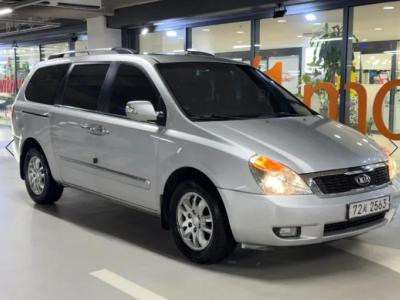 2013 Kia Carnival