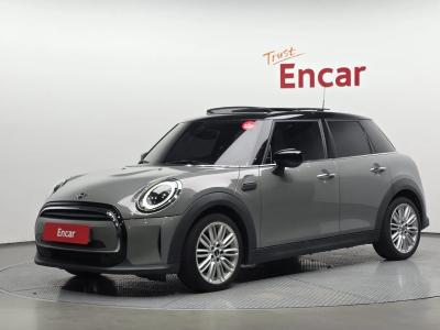 2022 MINI Cooper