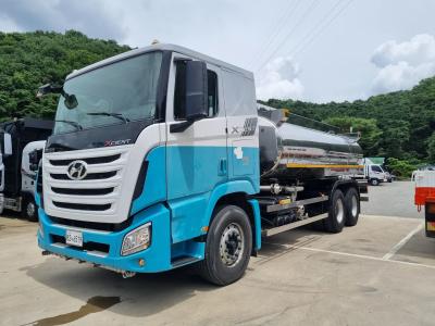 2016 Hyundai Xcient