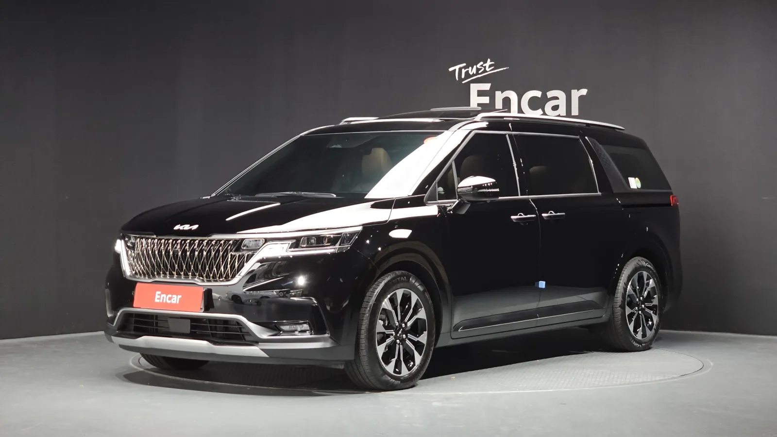 2023 Kia Carnival