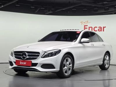 2016 Mercedes-Benz C-Class