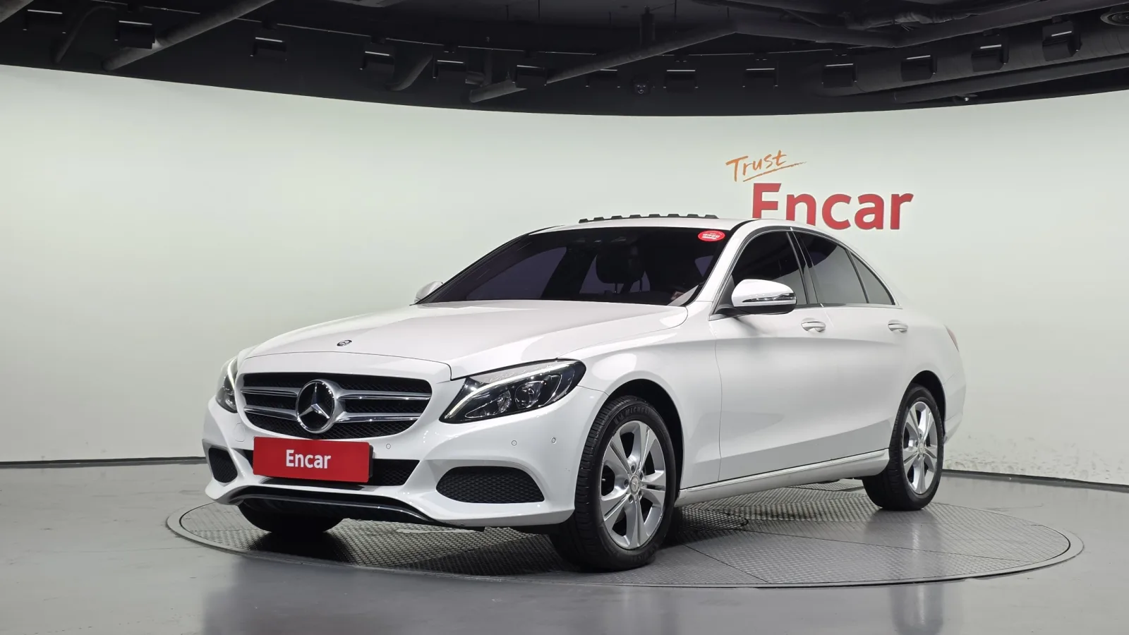 2016 Mercedes-Benz C-Class