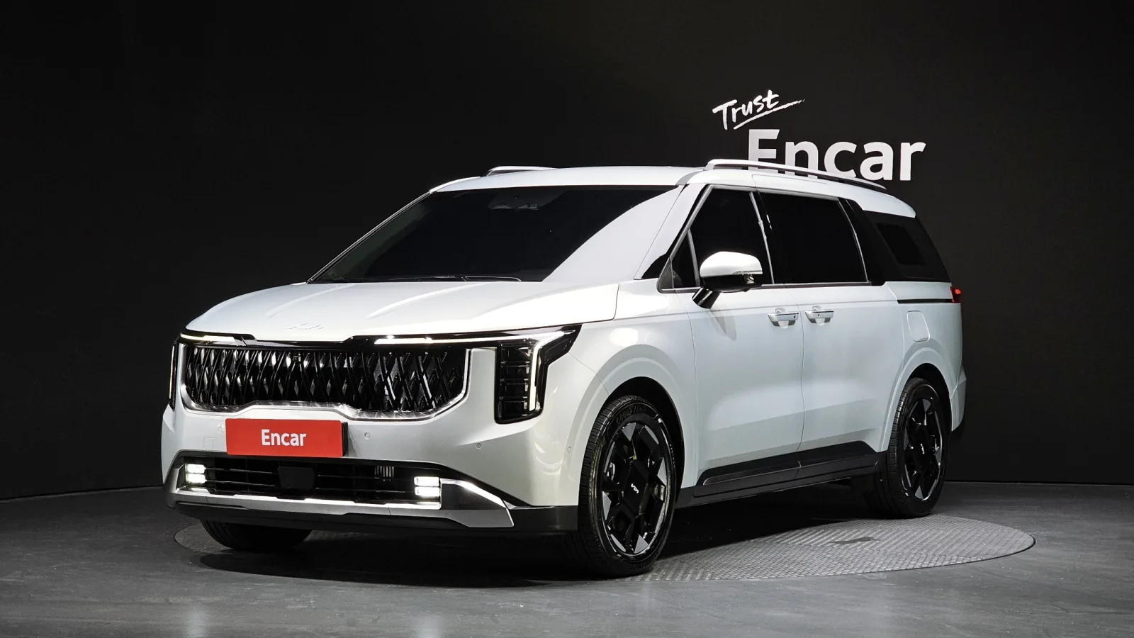 2025 Kia Carnival