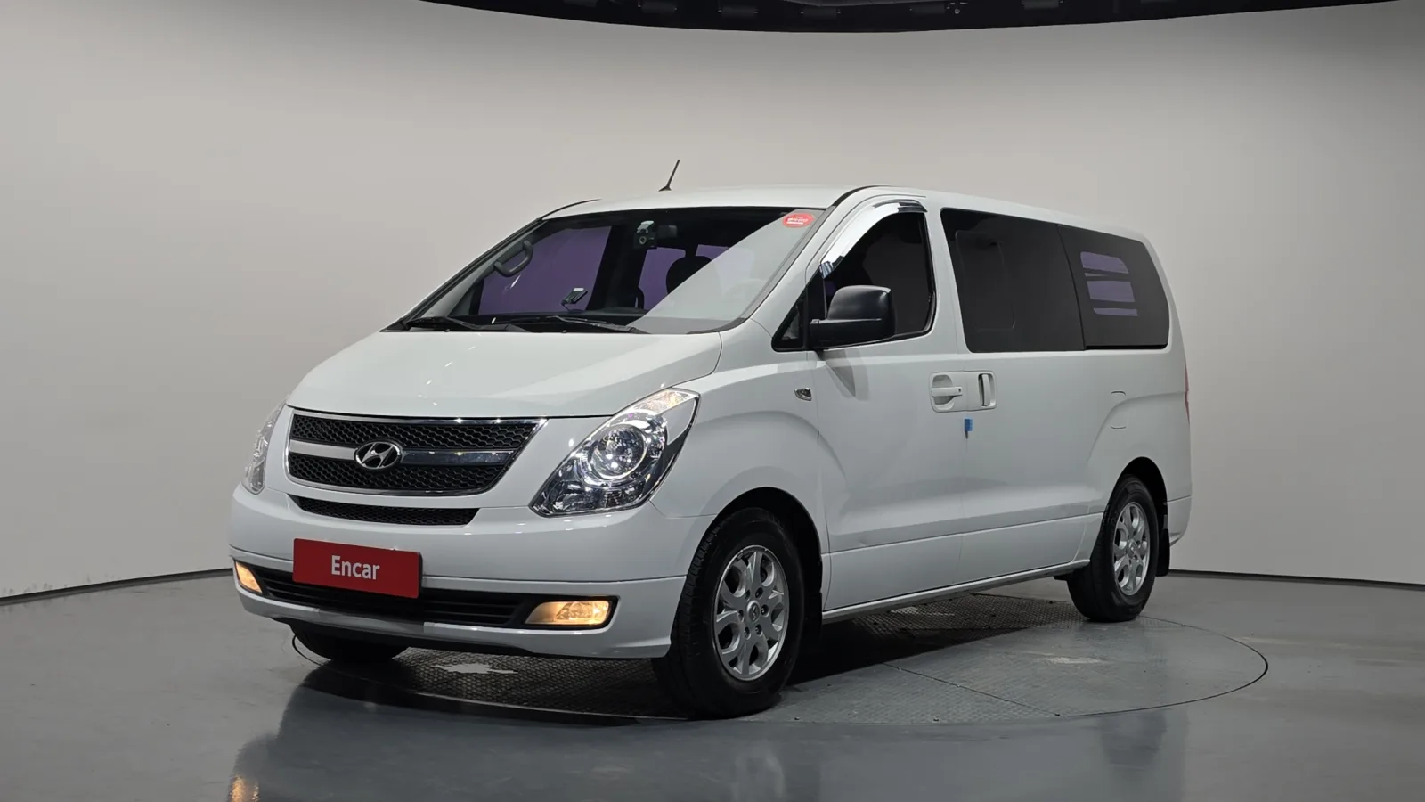 2016 Hyundai Starex