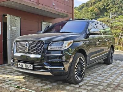 2019 Lincoln Navigator